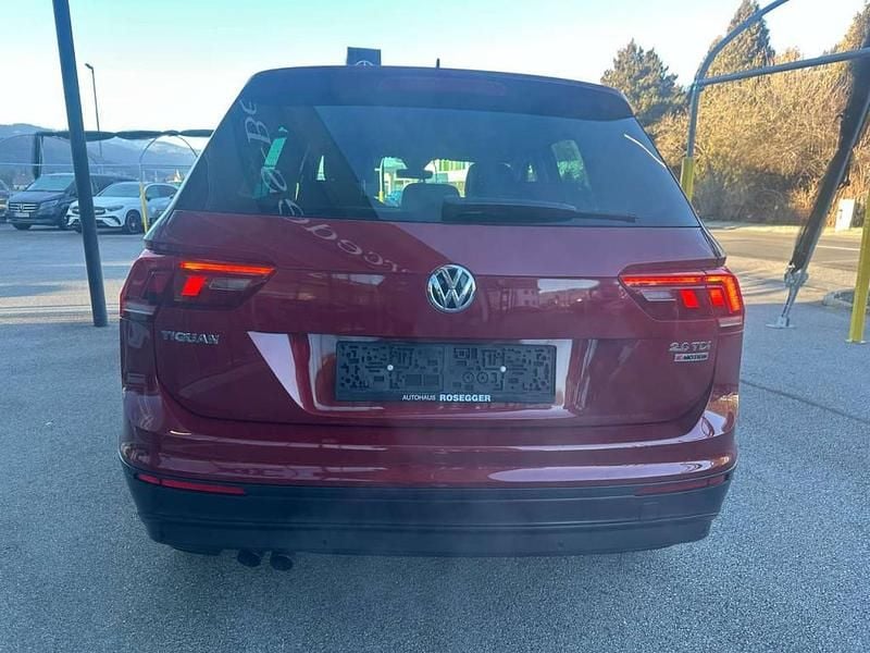 Gebraucht VW Tiguan Comfortline 150 PS (110 kW) 2016 Rot SUV