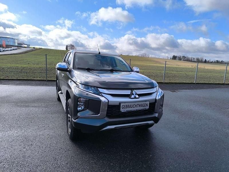 Gebraucht Mitsubishi L200 Edition 150 PS (110 kW) 2021 Grau Abholung