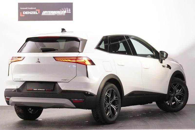 Neu Mitsubishi Grandis Intense 109 PS (80 kW) 2026 SUV