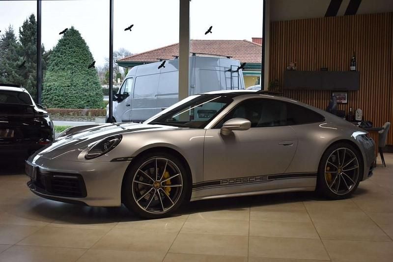 Silber Gebraucht 2021 Porsche 911 Carrera Coupé | € 137.992 - Bild 1/4