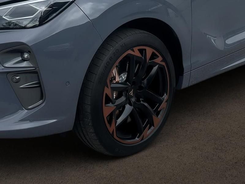 Gebraucht Cupra Terramar VZ 265 PS (194 kW) 2025 Grau SUV