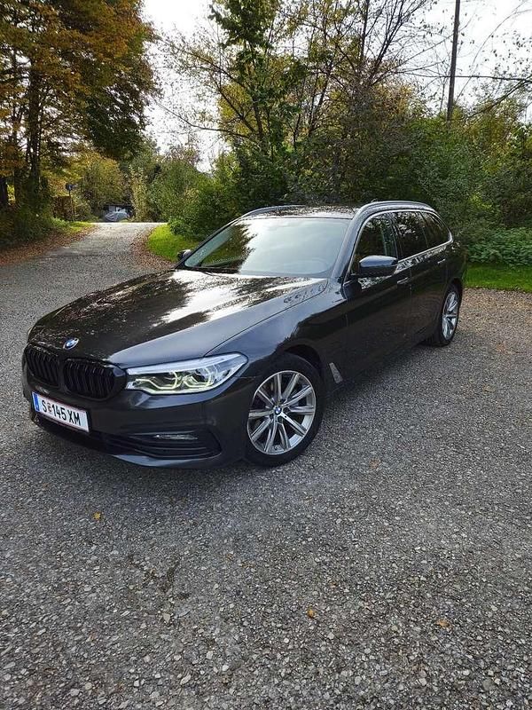 Gebraucht BMW 520 Sport Line 190 PS (139 kW) 2018 Kombi