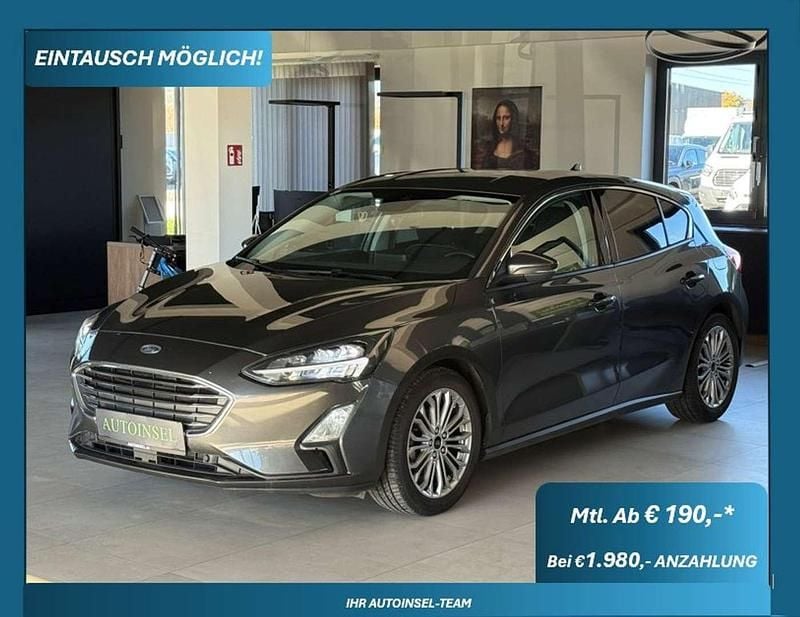 Grau Gebraucht 2019 Ford Focus Titanium Kleinwagen | € 14.900 (Fairer Preis) - Bild 1/4