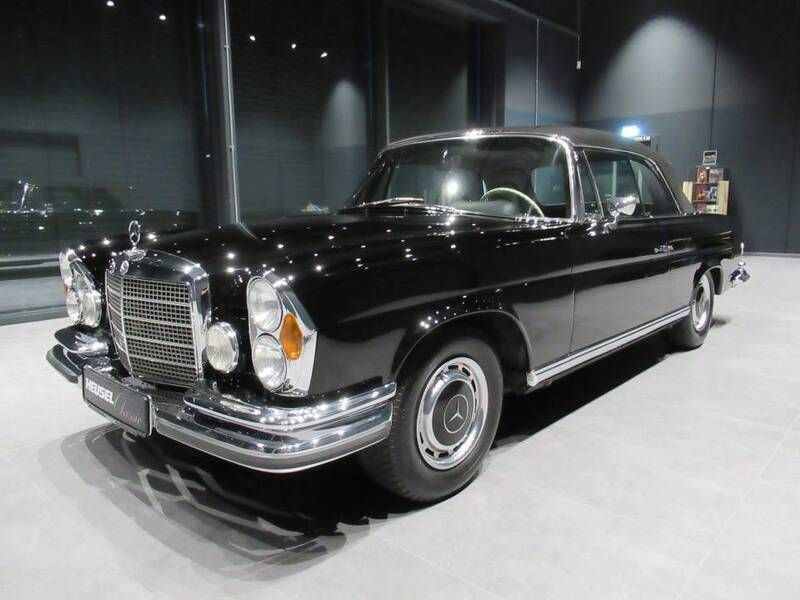 Gebraucht Mercedes 280 SE 160 PS (117 kW) 1969 Schwarz Cabrio
