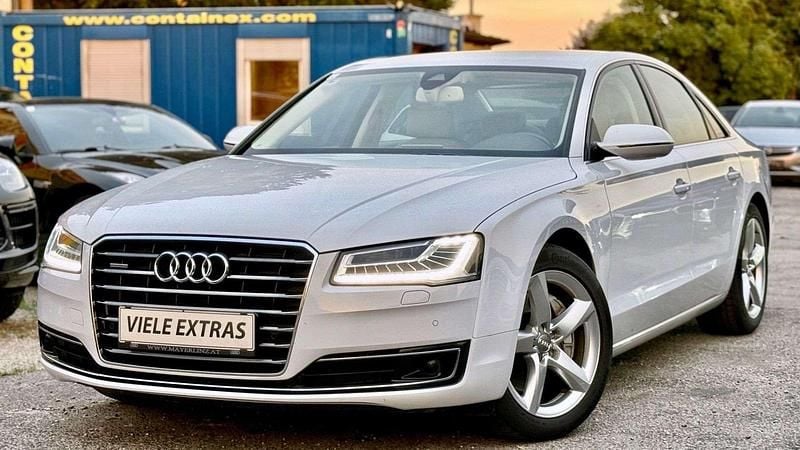 Weiß Gebraucht 2016 Audi A8 Comfort Limousine | € 22.900 - Bild 1/4