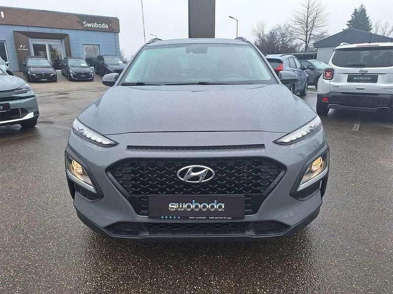 Gebraucht Hyundai Kona 136 PS (100 kW) 2020 Galactic grey  grau SUV