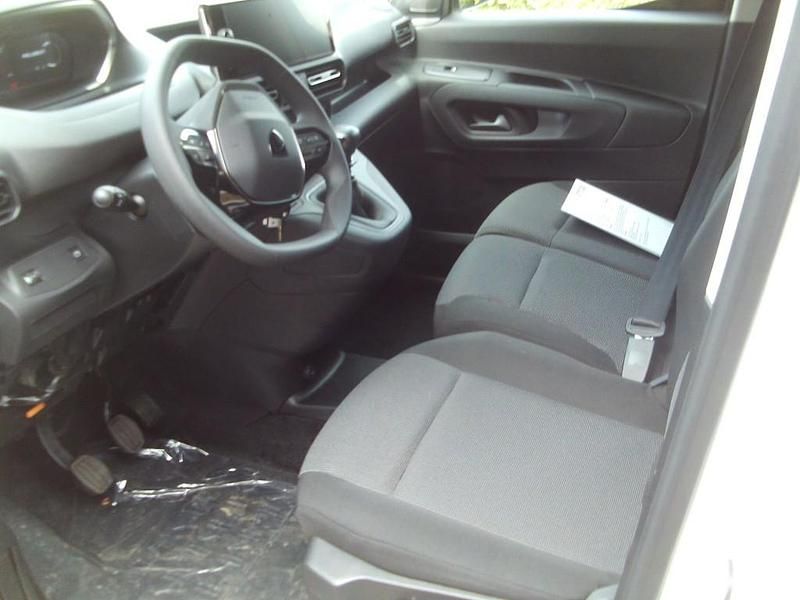 Gebraucht Peugeot Partner 110 PS (80 kW) 2024 Van / Kleinbus