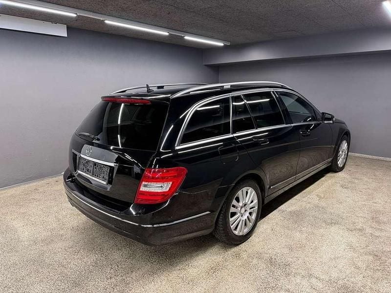 Gebraucht Mercedes C220 Edition 170 PS (125 kW) 2013 Schwarz Kombi