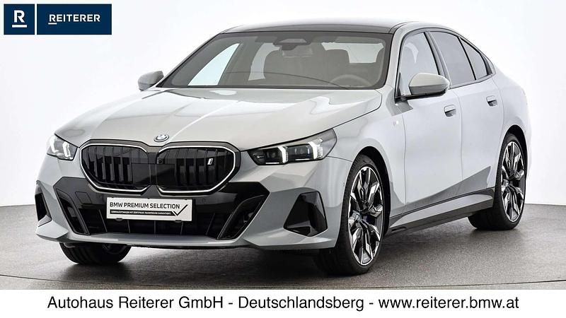 Grau Gebraucht 2024 BMW i5 M Sport Limousine | € 61.990 - Bild 1/4