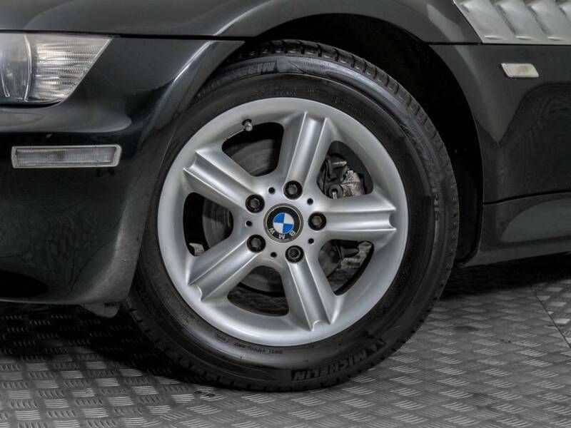 Gebraucht BMW Z3 120 PS (88 kW) 2001 Schwarz Cabrio