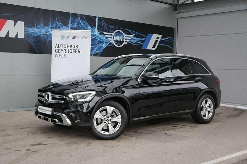 Schwarz Gebraucht 2021 Mercedes GLC200 SUV | € 42.980 (Fairer Preis) - Bild 1/4