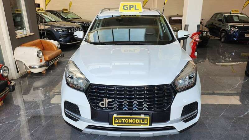 Weiß Gebraucht 2023 DR Automobiles DR4 SUV | € 15.300 (Fairer Preis) - Bild 1/4