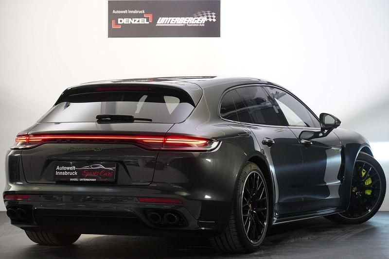 Gebraucht Porsche Panamera 4S Sport Turismo 441 PS (324 kW) 2023 Grau Limousine