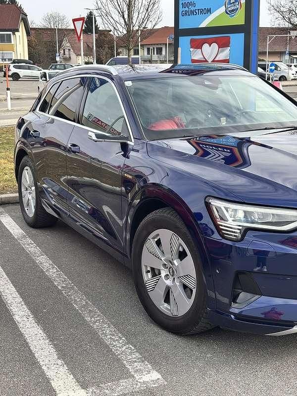 Gebraucht Audi e-tron S-Line 230 kW (313 PS) 2020 SUV