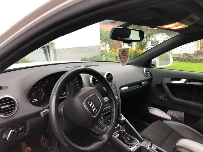 Gebraucht Audi A3 Ambiente 160 PS (117 kW) 2009 Weiß Limousine