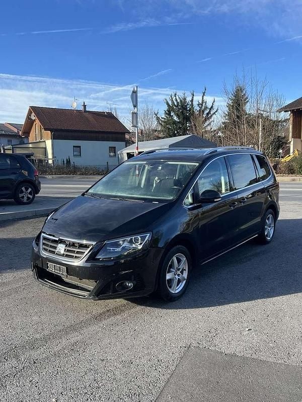 Schwarz Gebraucht 2018 Seat Alhambra FR-Line Van / Kleinbus | € 9.900 - Bild 1/4