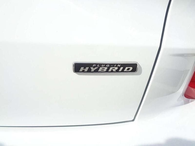 Gebraucht Ford Kuga ST-Line X 165 PS (121 kW) 2022 Weiß SUV