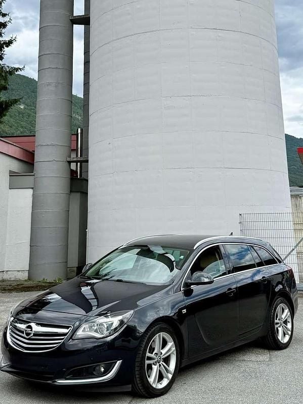 Gebraucht Opel Insignia Sport 163 PS (119 kW) 2014 Kombi