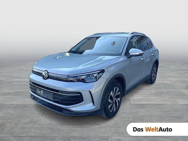 Silber metallic Gebraucht 2025 VW Tiguan SUV | € 39.990 (Fairer Preis) - Bild 1/4