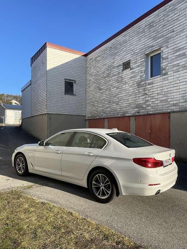 Gebraucht BMW 530e iPerformance 252 PS (185 kW) 2020 Weiß Limousine