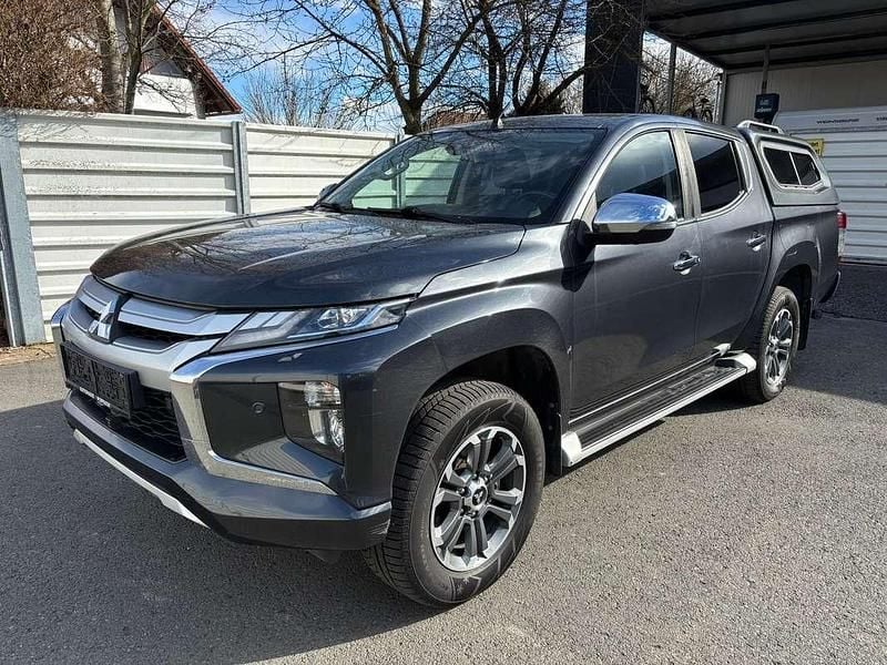 Gebraucht Mitsubishi L200 150 PS (110 kW) 2019 Grau Abholung