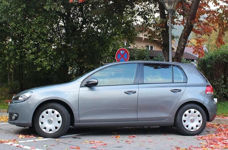 Gebraucht VW Golf VII 86 PS (63 kW) 2012 Grau Limousine