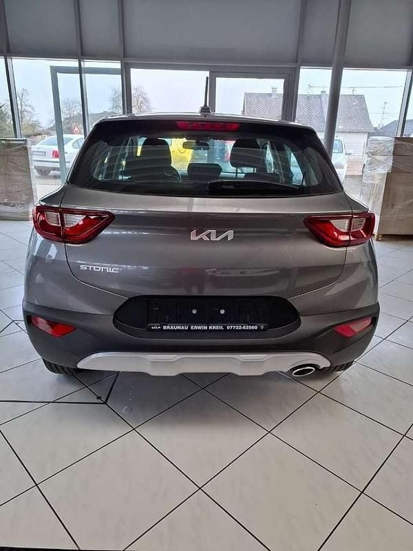 Gebraucht Kia Stonic 101 PS (74 kW) 2024 Grau SUV