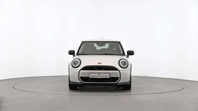 Gebraucht Mini Cooper 114 kW (156 PS) 2025 Weiß Kleinwagen