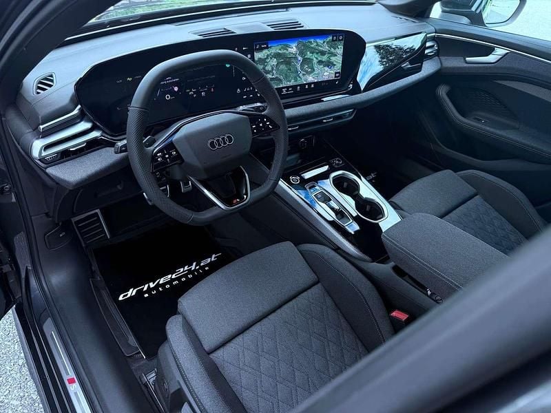 Neu Audi A6 S-Line 204 PS (150 kW) 2025 Grau Kombi