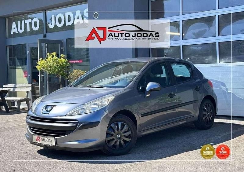 Gebraucht Peugeot 207 68 PS (50 kW) 2008 Grau Limousine