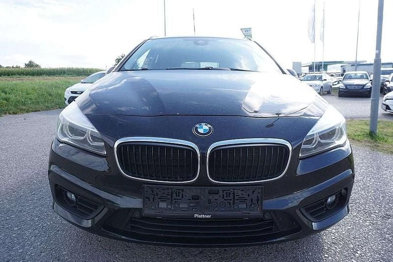 Gebraucht BMW 218 136 PS (100 kW) 2015 Schwarz Kombi