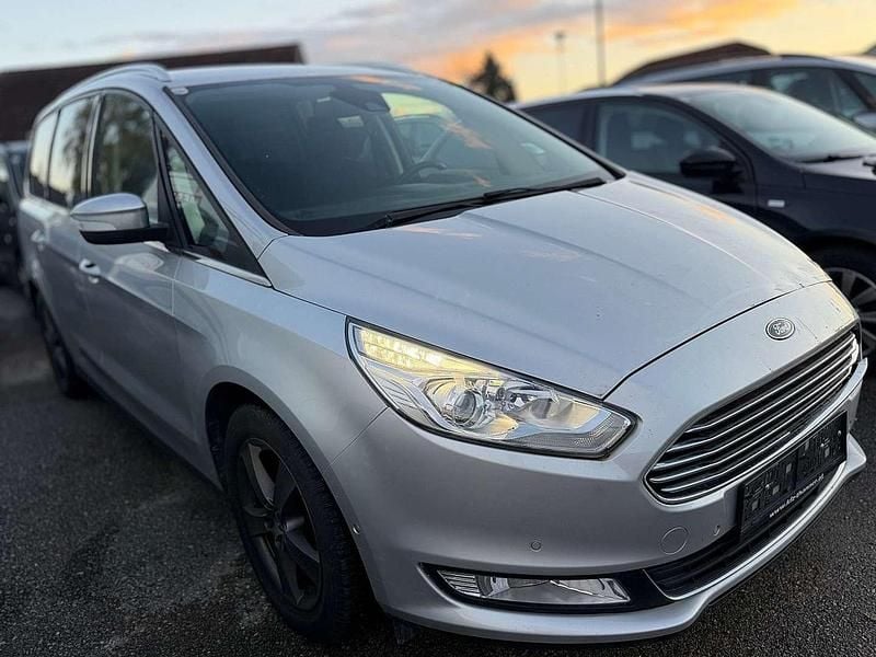 Silber Gebraucht 2016 Ford Galaxy Van / Kleinbus | € 6.990 (Superpreis) - Bild 1/4