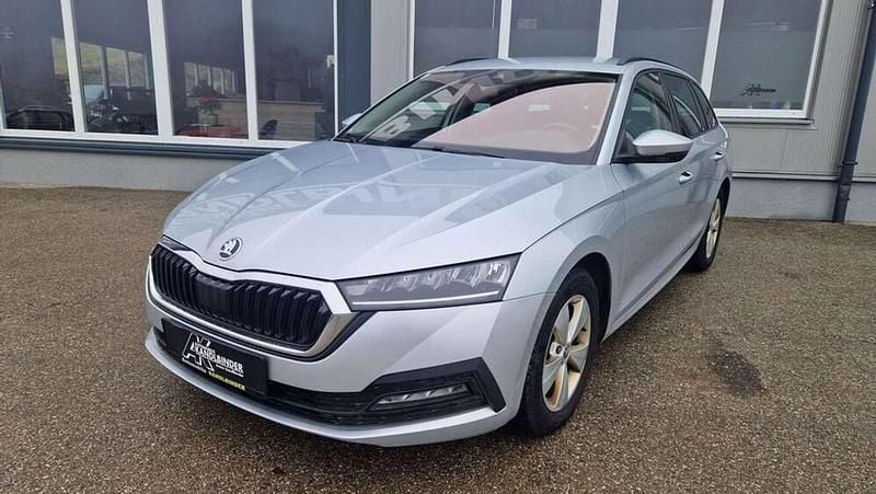 Silber Gebraucht 2021 Skoda Octavia Style Kombi | € 13.999 (Guter Preis) - Bild 1/4