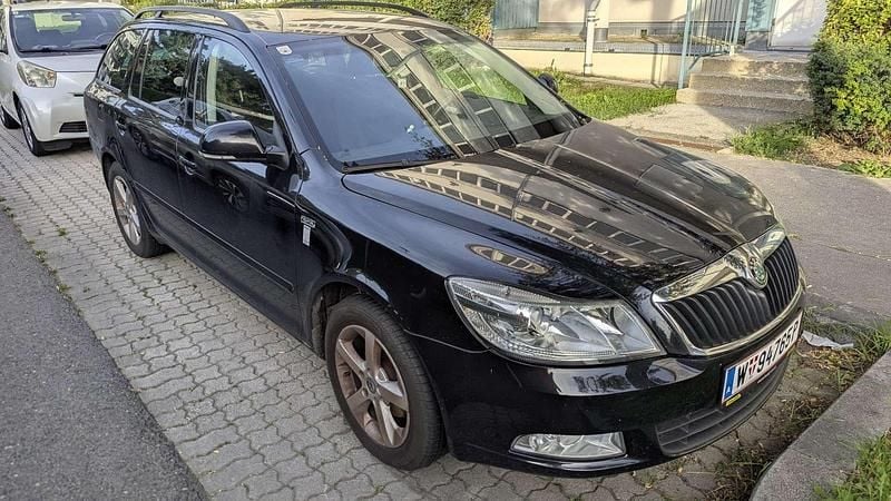 Gebraucht 2011 Skoda Octavia Family Kombi | € 3.700 (Fairer Preis) - Bild 1/4