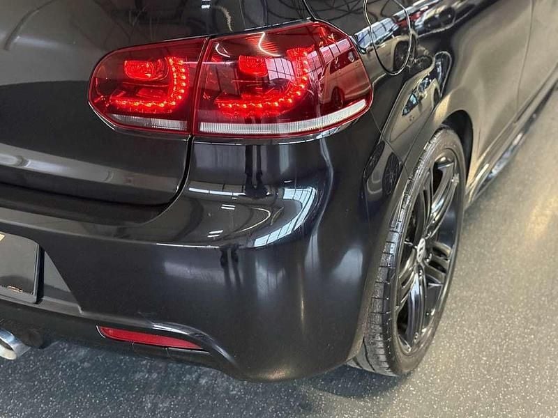 Gebraucht VW Golf VI R 271 PS (199 kW) 2010 Schwarz Kleinwagen