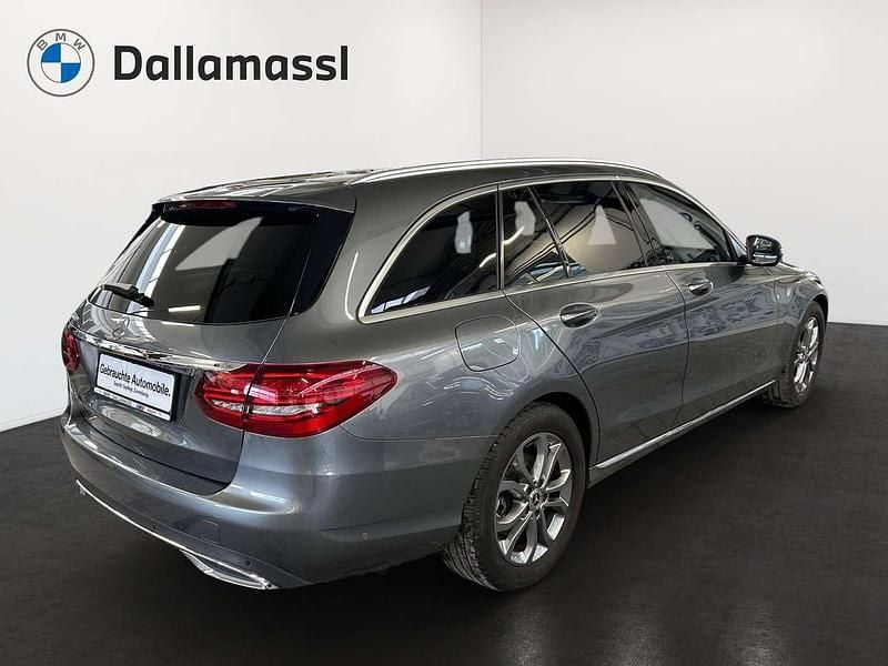Gebraucht Mercedes C200 160 PS (117 kW) 2021 Grau Kombi