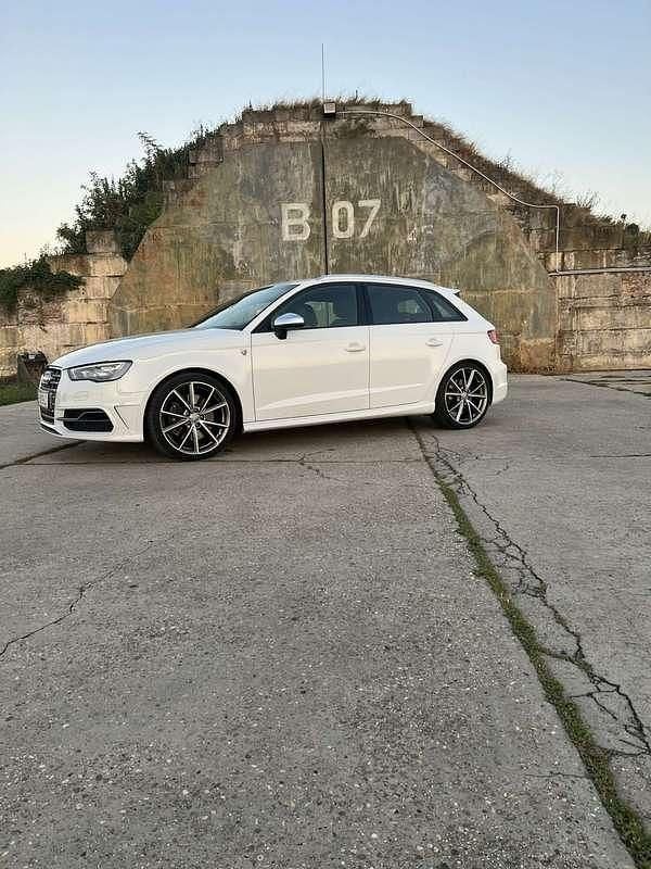 Gebraucht 2013 Audi S3 Limousine | € 20.900 (Etwas zu teuer) - Bild 1/4