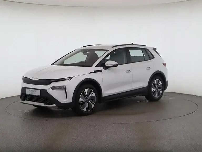 Gebraucht Skoda Elroq 69 kW (95 PS) 2025 Weiss  metallic SUV