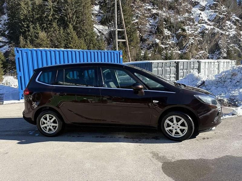 Gebraucht Opel Zafira Tourer Edition 110 PS (80 kW) 2012 Braun Van / Kleinbus
