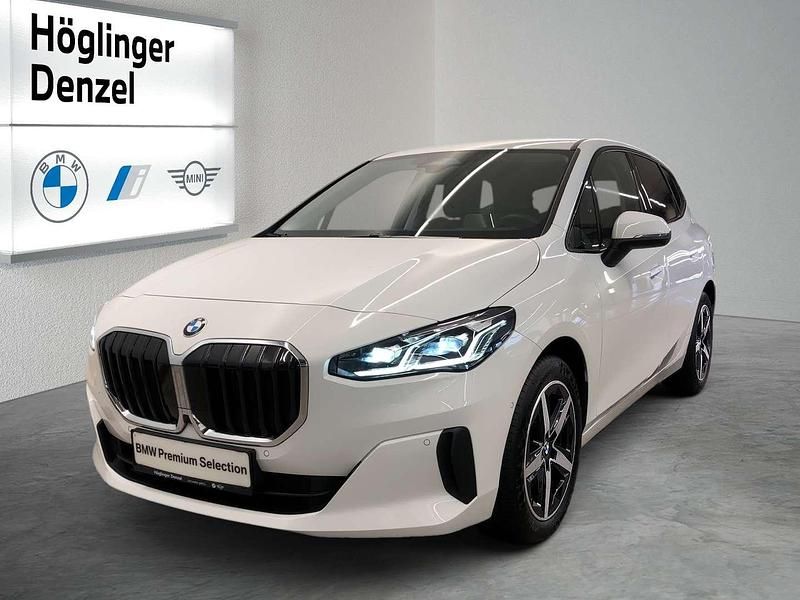 Gebraucht BMW 218 Efficient Dynamics 150 PS (110 kW) 2024 Weiß Kombi