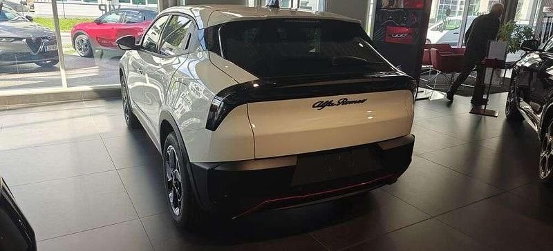 Neu Alfa Romeo Junior Edizione Speciale 114 kW (156 PS) 2025 Weiß SUV