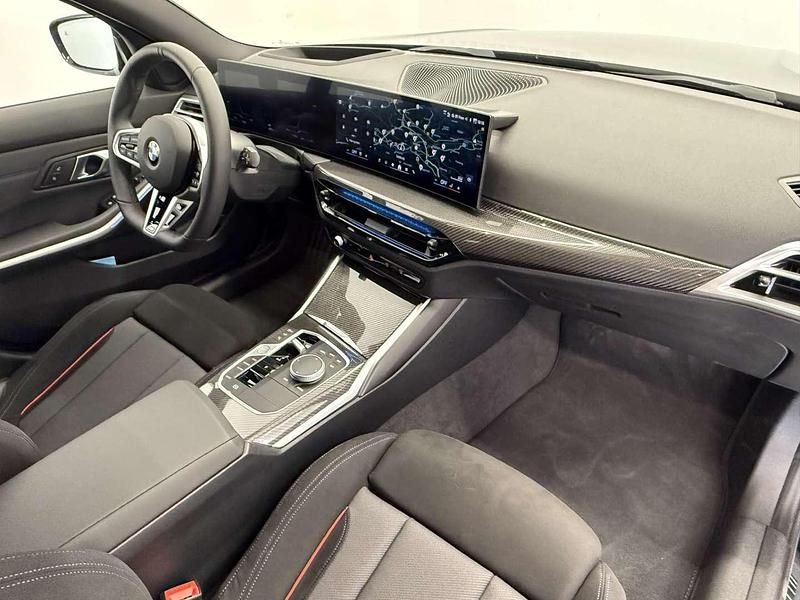 Gebraucht BMW 320 Shadowline 190 PS (139 kW) 2025 Saphirschwarz Kombi