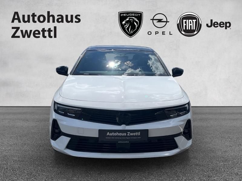 Neu Opel Astra 131 PS (96 kW) 2025 Limousine