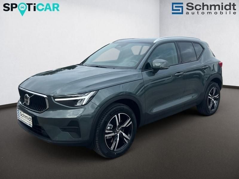 Grau Neu 2025 Volvo XC40 Core SUV | € 37.990 (Fairer Preis) - Bild 1/4