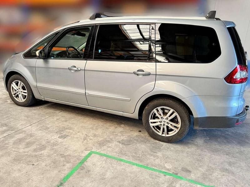 Gebraucht Ford Galaxy Business Edition 140 PS (102 kW) 2014 Grau Van / Kleinbus