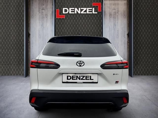 Neu Toyota Corolla Cross Sport 133 PS (97 kW) 2026 Platinum pearlwhite SUV