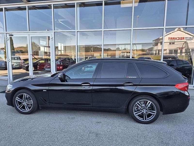 Gebraucht BMW 520 190 PS (139 kW) 2017 Schwarz Kombi