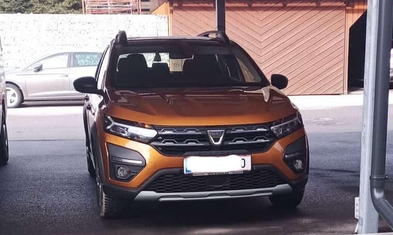 Gebraucht Dacia Sandero Essentiel 91 PS (66 kW) 2021 Orange Limousine