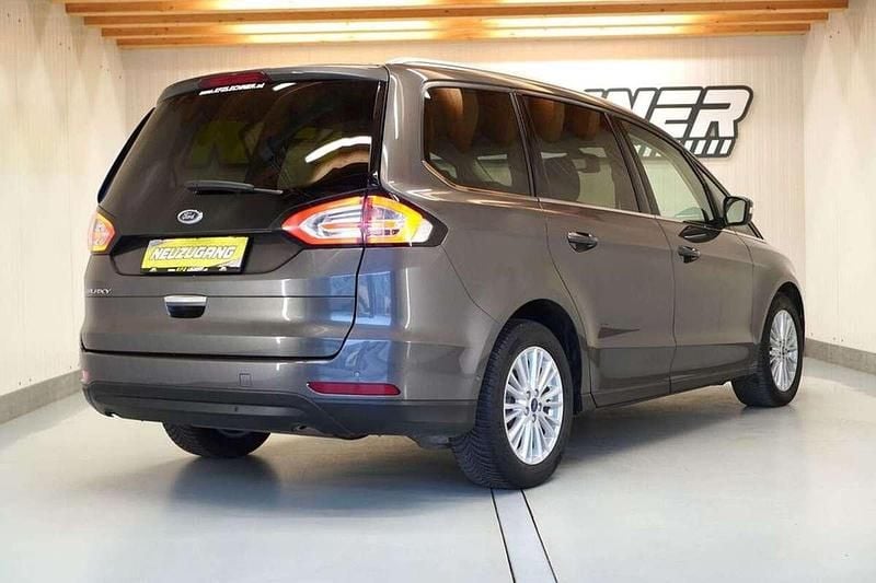 Gebraucht Ford Galaxy Titanium 150 PS (110 kW) 2017 Grau Van / Kleinbus