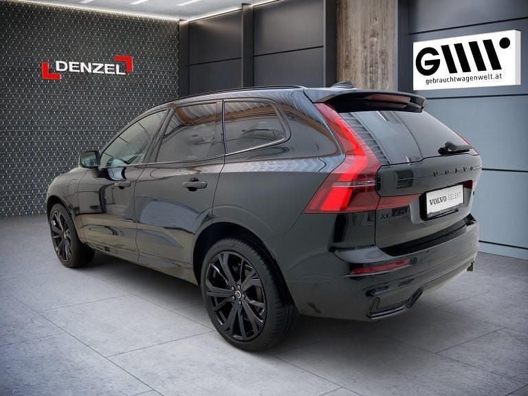 Neu Volvo XC60 253 PS (186 kW) 2025 Schwarz SUV
